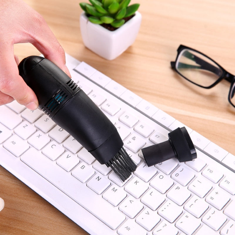 Mini aspirateur USB spécial clavier